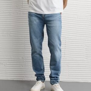 American Eagle AE AirFlex+ Athletic Fit 33 32